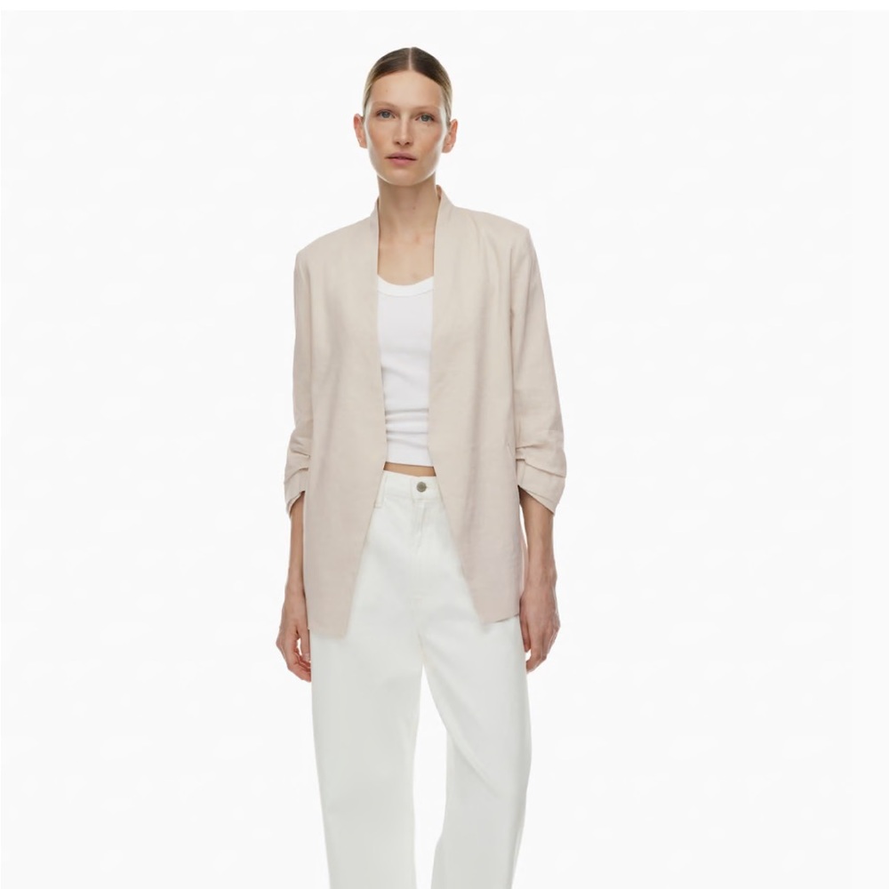 Aritzia Power Blazer, size 4